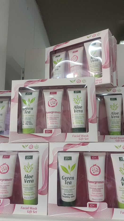 CONFEZIONE 3 LAVAVISO ASSORTITI ( MELOGRANO , THE VERDE , ALOE VERA )