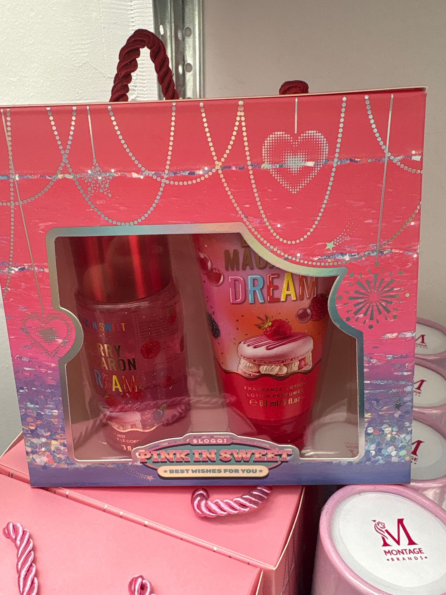 CONFEZIONI REGALO PROFUMO & CREMA CORPO