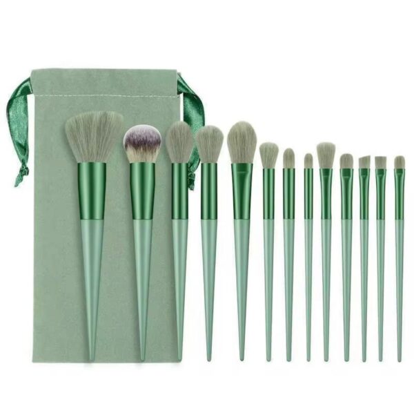 SET PENNELLI VISO DA 13 PEZZI